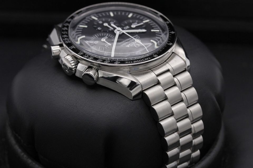 Omega Speedmaster Moonwatch Professional 310.30.42.50.01.001 Image 4